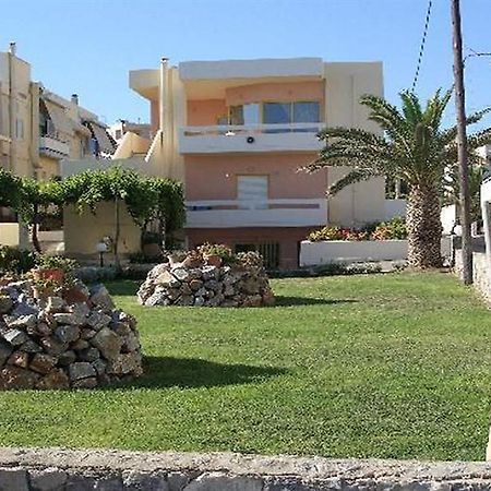Danaos Beach Apartments Sfáka Exteriér fotografie