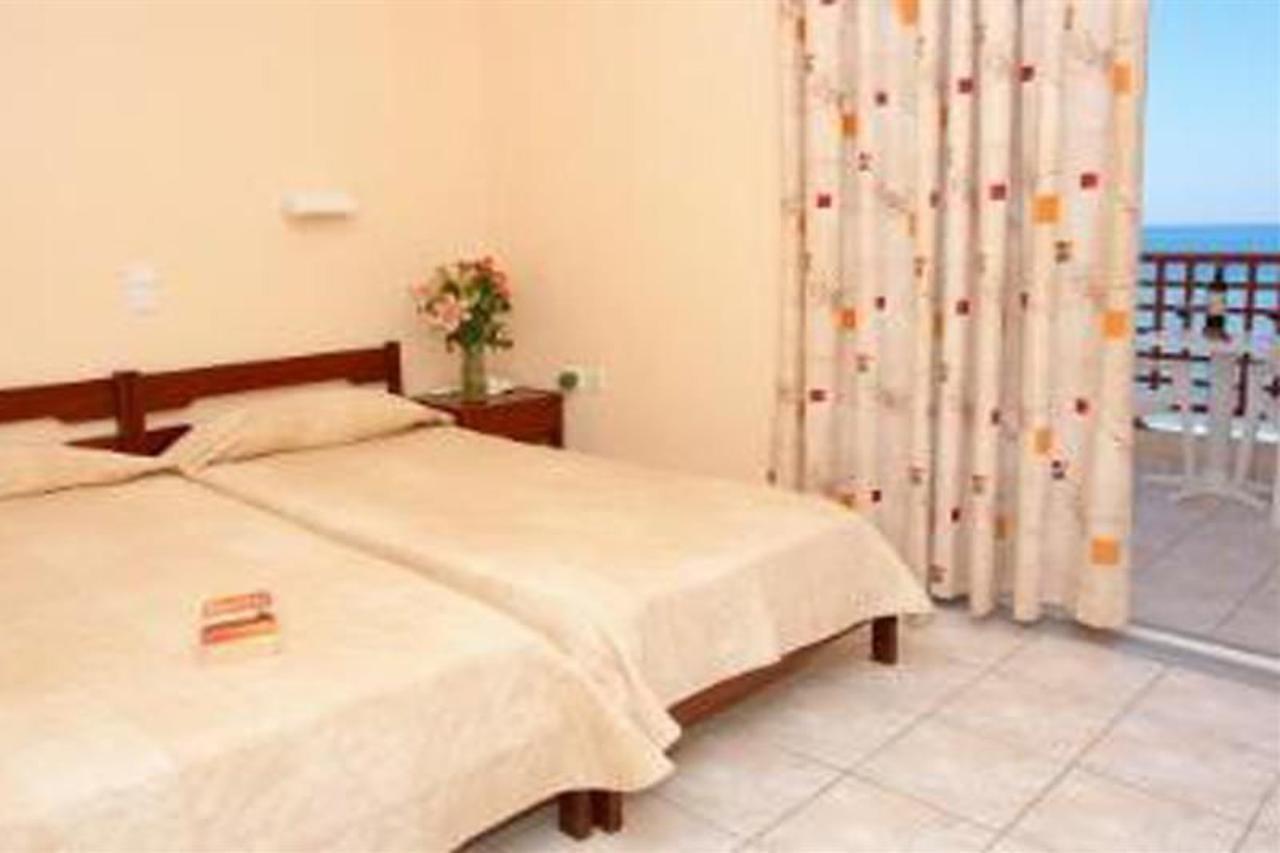 Danaos Beach Apartments Sfáka Exteriér fotografie